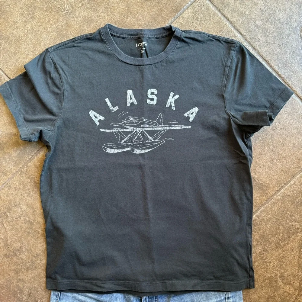 GUC - J.Crew Alaska Graphic Tee